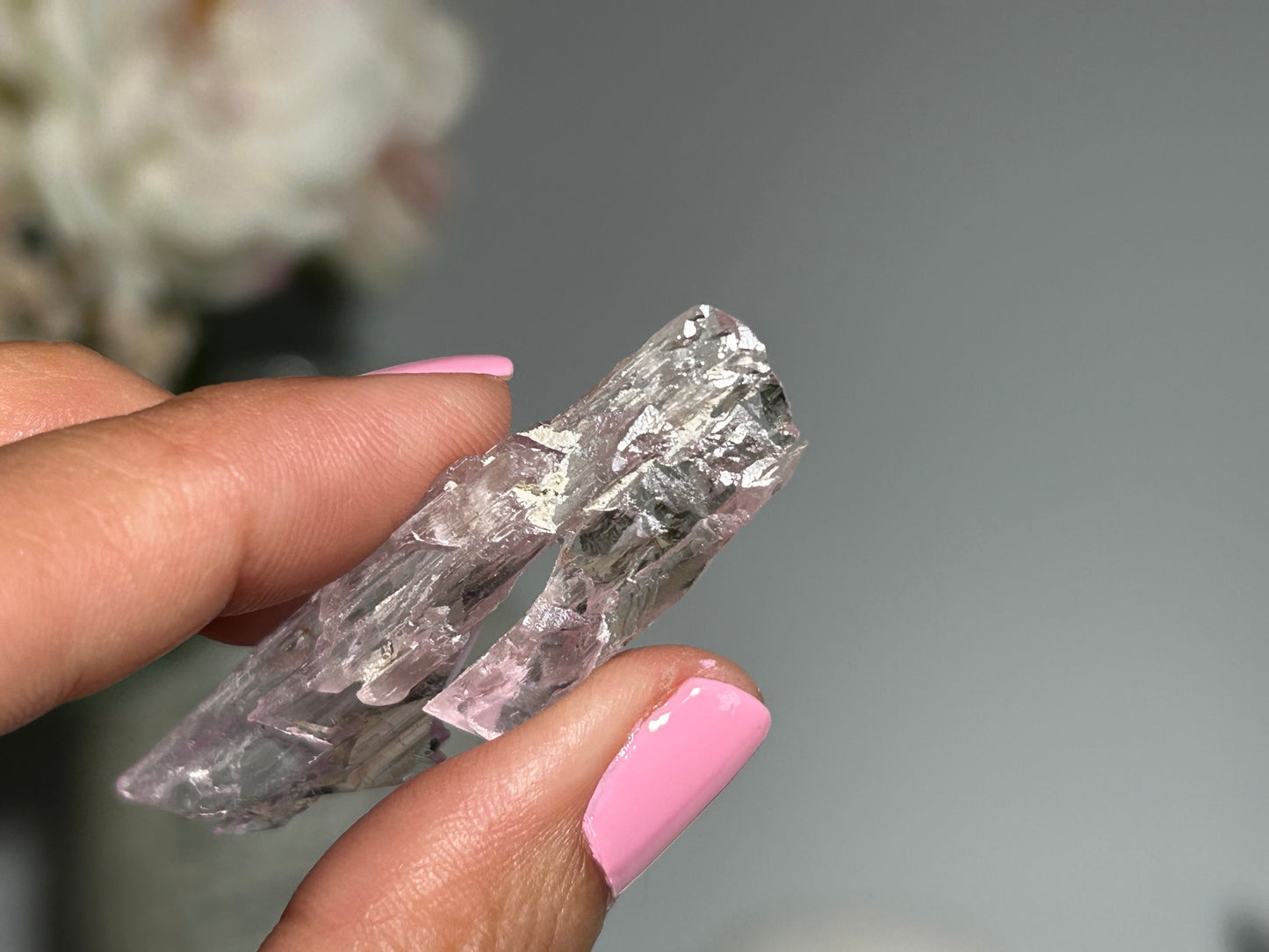 Natural Purple Kunzite Point (2.2", 55mm)