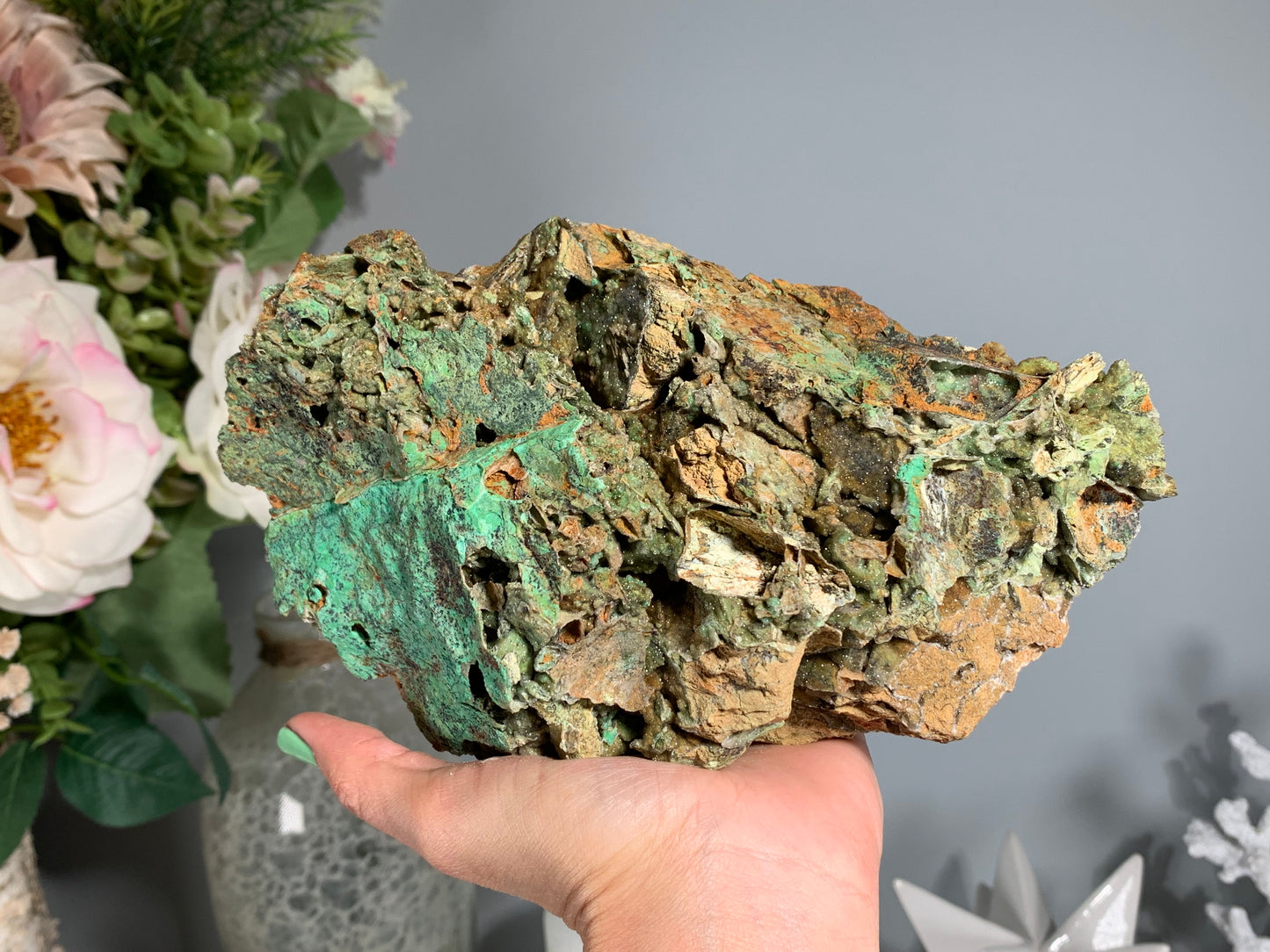 Druzy Chrysoprase (7.8", 198mm)