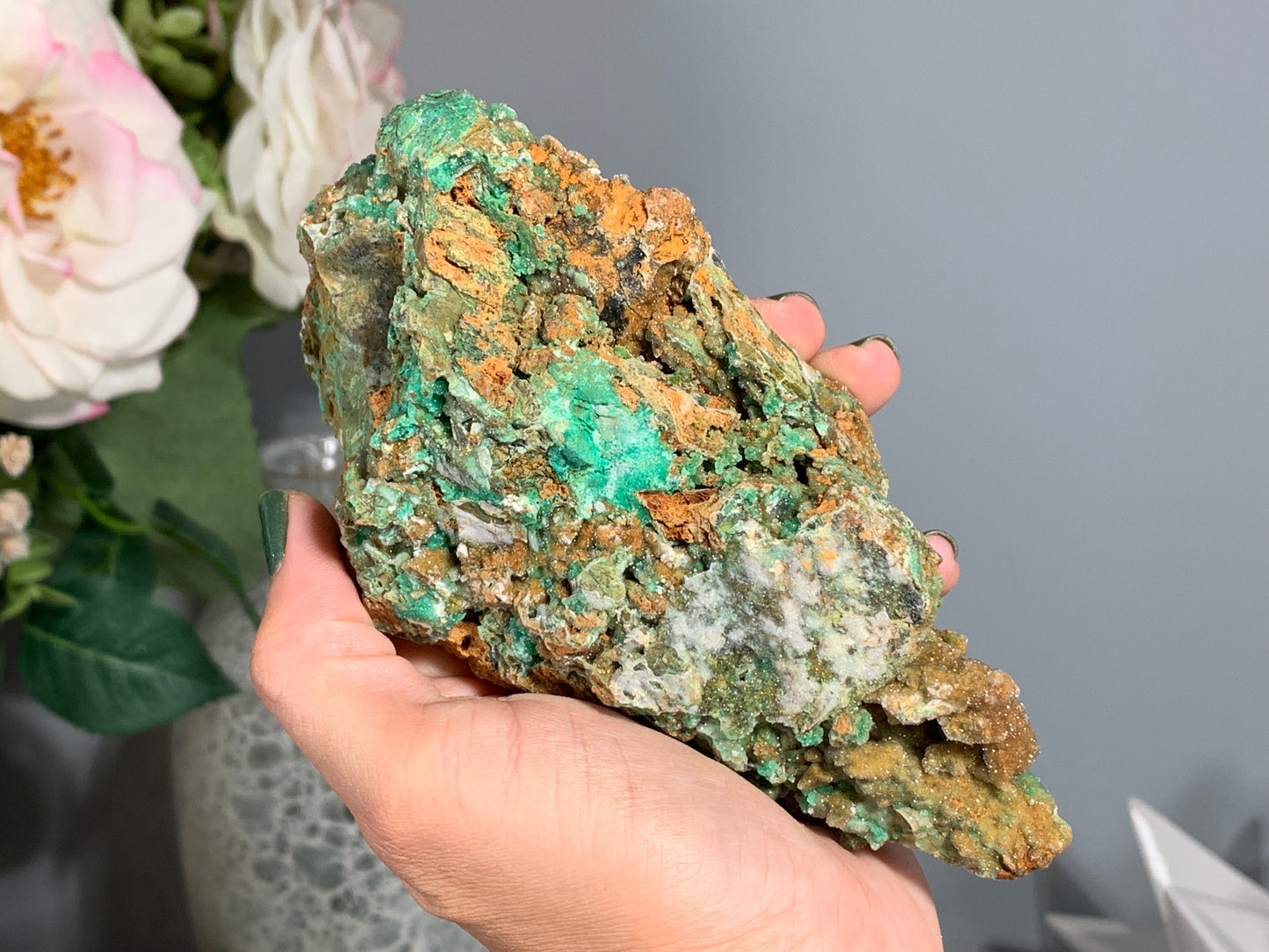 Druzy Chrysoprase (5.4", 136mm)