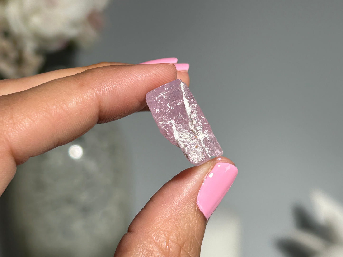 Natural Purple Kunzite Point (1.1", 28mm)