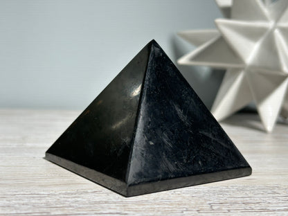 Shungite Pyramid (2.8”, 72mm)