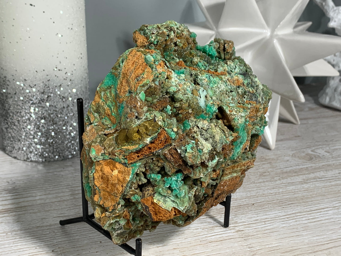 Druzy Chrysoprase (5.9", 150mm)