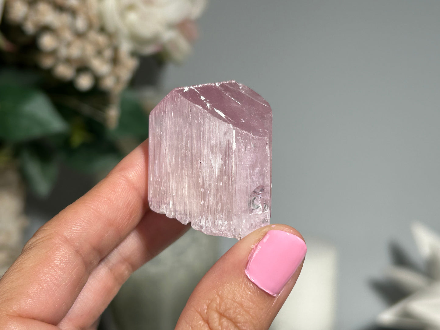 Natural Purple Kunzite Point (1.4", 35mm)