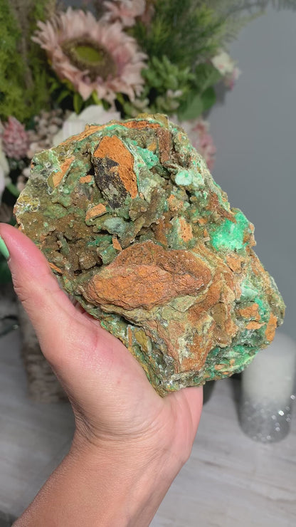 Druzy Chrysoprase (5.9", 150mm)