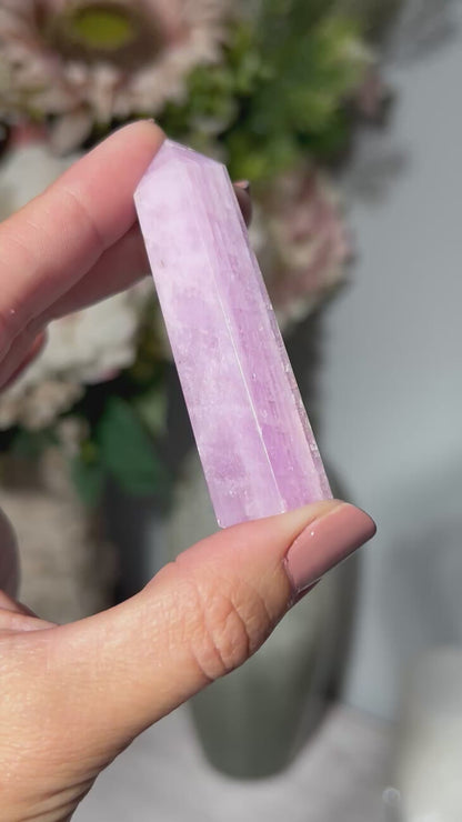 Kunzite Tower (2.7", 68mm)