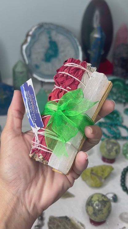 Sage w/ Dragon's Blood, Palo Santo, & Gemstone Smudge Kits: Selenite