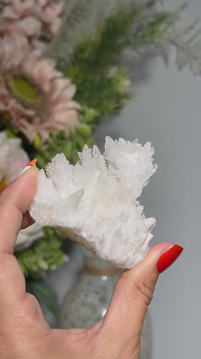 White Aragonite (2.4", 61mm)