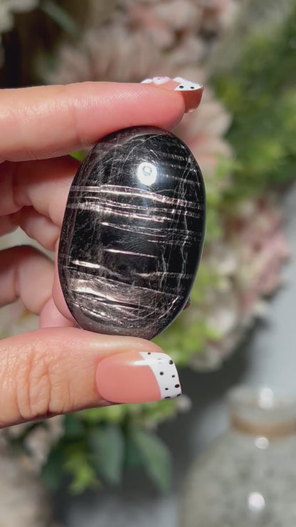 Hypersthene Palm Stone #40
